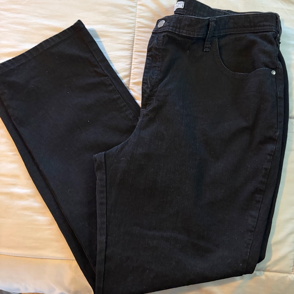 Lee Classic Straight-Leg Womens Jeans